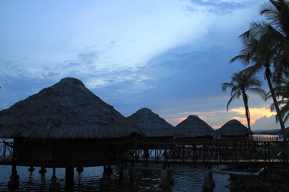 Overwater cabins in Guna Yala, San Blas Islands